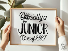 First Day Of Junior Year Sign PRINTABLE Class Of 2027, Officially A Junior Sign, 11th Grade Sign, High School Sign, Modern