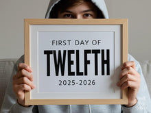 Bold First Day Of Twelfth Grade Sign PRINTABLE 12th Grade Minimalist Back To School Sign, Photo Prop Simple, Clean Classic Modern