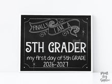 First Day Of Fifth Grade Sign, 5th Grade Sign, Chalkboard PRINTABLE School Sign, Instant Download, Back To School Photo Prop