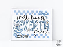 First Day Of 7th Grade Sign Toile PRINTABLE, Seventh Grade Sign, Gingham School Sign, Photo Prop, Daisy Cute Elegant Coquette Whimsical
