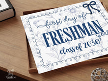 First Day Of Freshman Year Sign, Toile PRINTABLE Back To School Sign, Photo Prop, Instant Download Coquette Class Of 2030, 1st Day 9th Grade