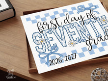 First Day Of 7th Grade Sign Toile PRINTABLE, Seventh Grade Sign, Gingham School Sign, Photo Prop, Daisy Cute Elegant Coquette Whimsical