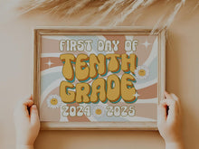 Retro First Day Of 10th Grade Sign PRINTABLE Groovy Tenth Grade Back To School Sign, First Day Of School Sign