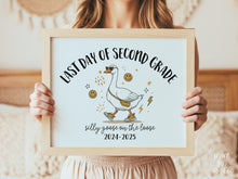Funny Last Day Of Second Grade Sign PRINTABLE, 2nd Grade Sign, Silly Goose, End Of School Sign, Photo Prop 2025