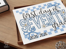First Day Of 7th Grade Sign Toile PRINTABLE, Seventh Grade Sign, Gingham School Sign, Photo Prop, Daisy Cute Elegant Coquette Whimsical